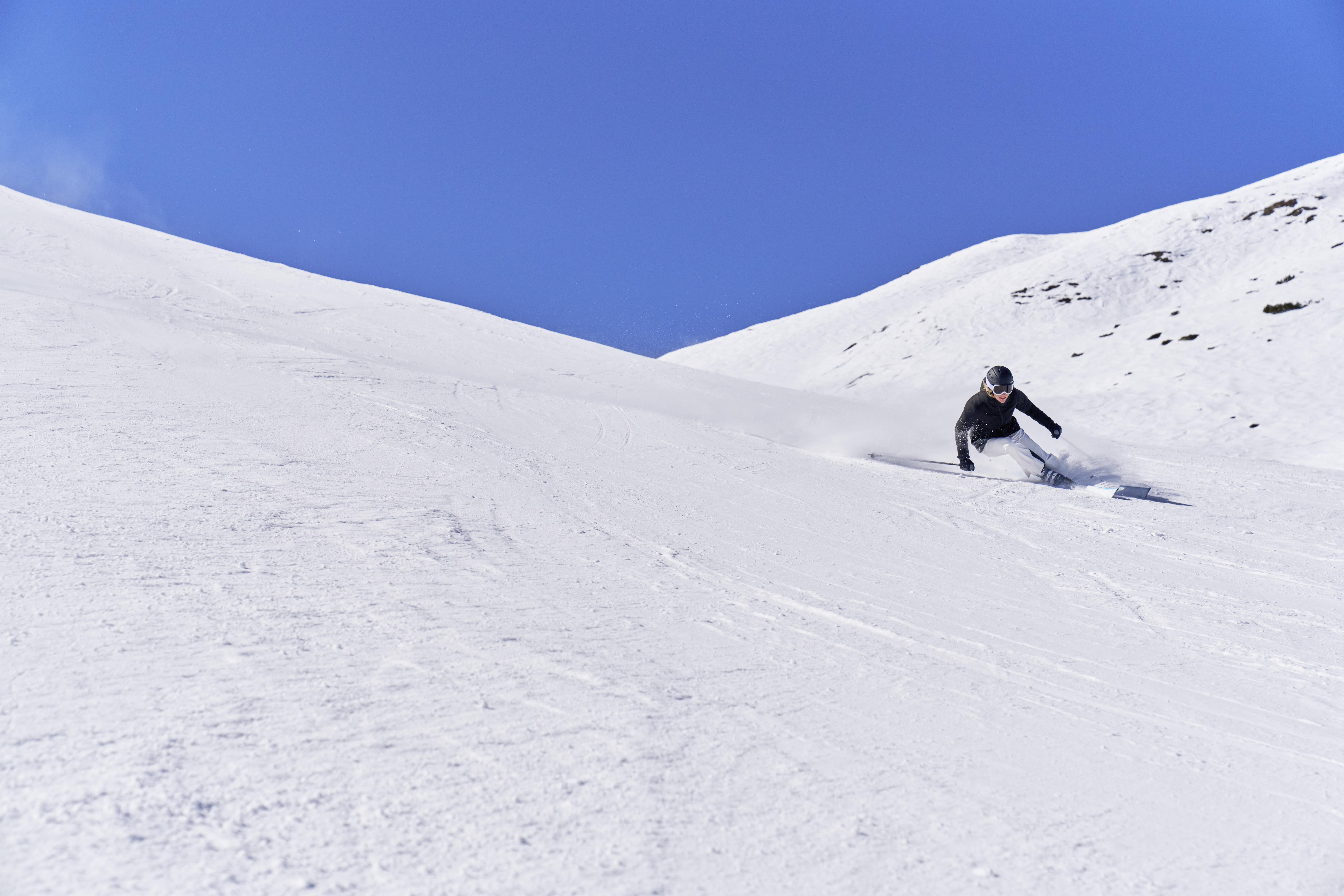 Anniou Clothing Reveals Why Heated Clothing Is a Winter Game-Changer